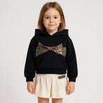 Completo Bambina 2 Pezzi – Felpa con Cappuccio e Gonna a Pieghe