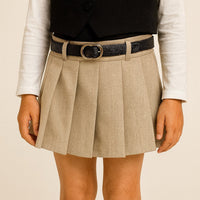 Pantaloncino effetto gonna da bimba con pieghe