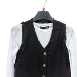 Maglia in cotone e gilet con frange