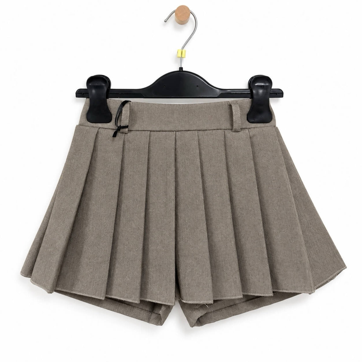 Pantaloncino effetto gonna da bimba con pieghe